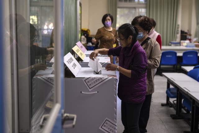 Foto: Tanjug/AP Photo/Louise Delmotte