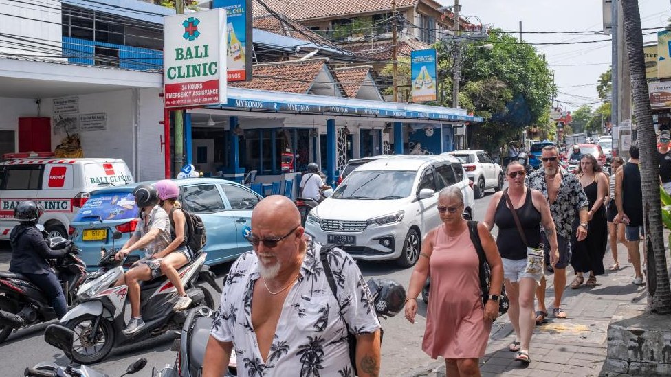 Bali: Vlasti počele da naplaćuju turističke takse od osam evra za ulazak na ostrvo