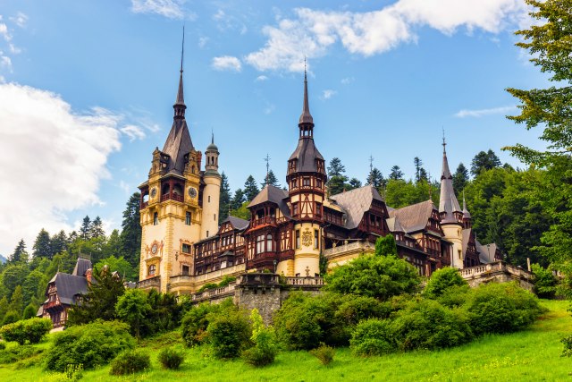 Proleće u Rumuniji: Očaravajući dvorci i magične šume koje oduzimaju dah FOTO