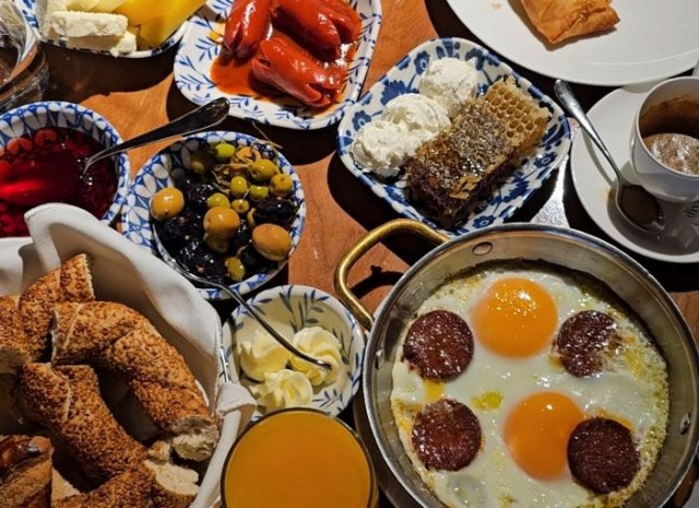 Gastronomski vodič kroz Istanbul: Isprobavali smo turske delicije i uživali u hrani sa pogledom na Bosfor