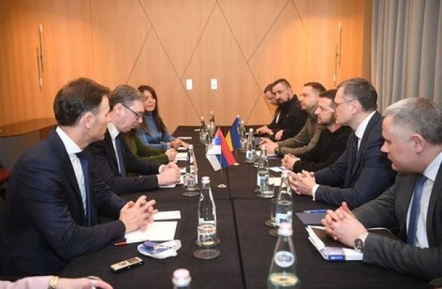 Vučić met with Zelensky: I thanked him for respecting territorial integrity of Serbia