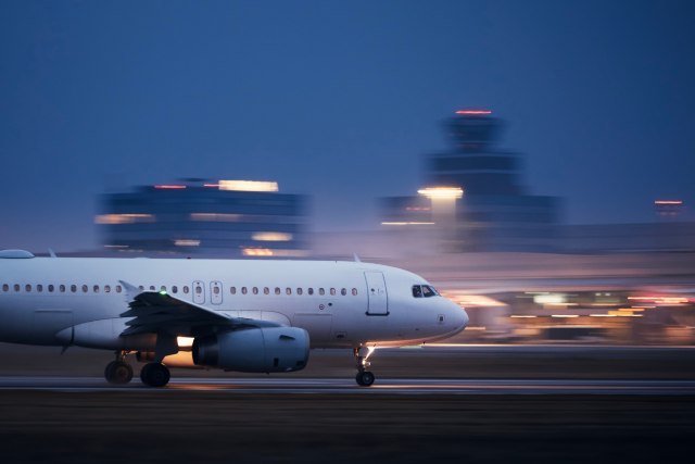 Oglasili se iz kompanije u čiji je avion stigla dojava o bombi: Svi putnici su evakuisani