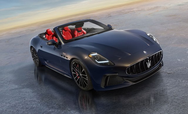 Debitovao novi Maserati GranCabrio FOTO