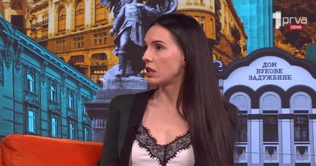 Zbog OVOG SINDROMA govorili su joj da NIKADA NEĆE MOĆI DA ZATRUDNI! Jelena je danas mama petoro dece - ovo je njena ispovest (VIDEO)