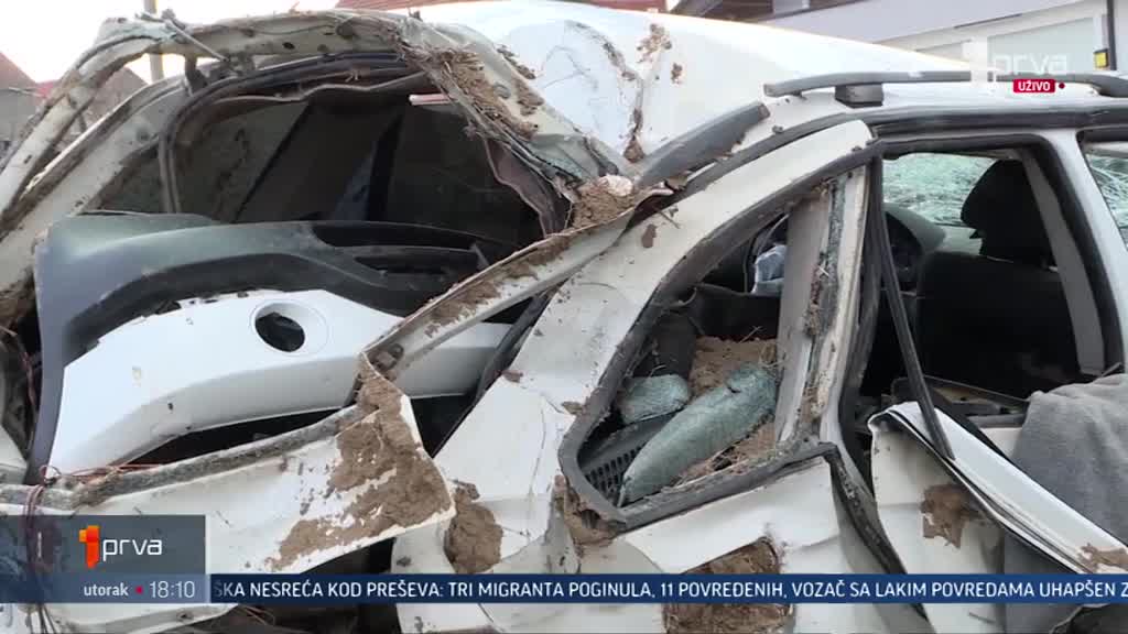 Tri migranta poginula, a još 12 osoba povređeno u saobraćajnoj nesreći kod Preševa